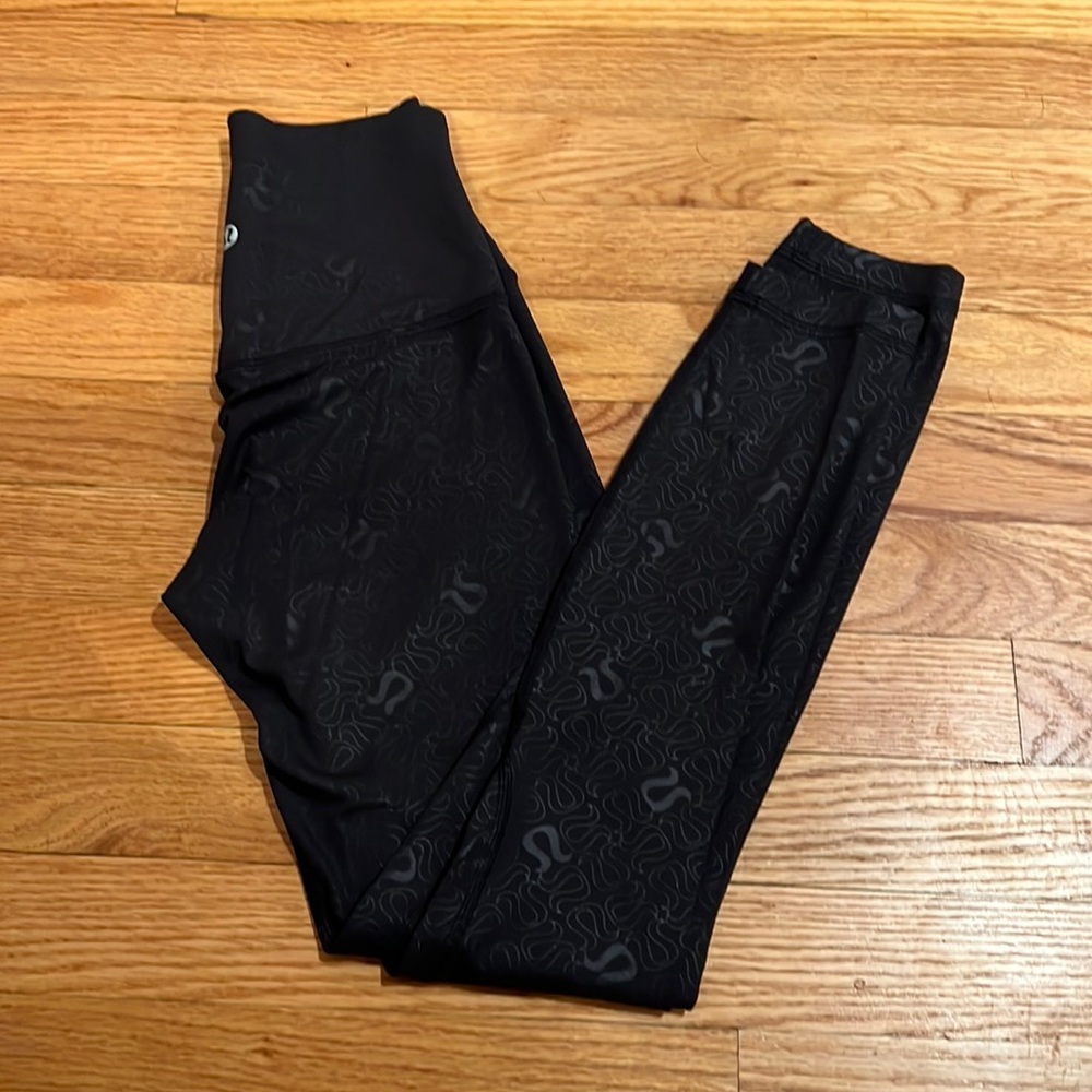 Lululemon Align High-Rise Leggings 25” Yoga Emboss Black Size 2